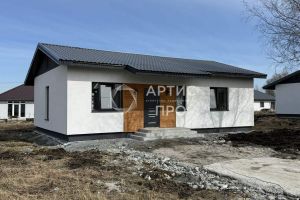Продам дом 4-х комнатный с общей площадью 80м2, г. Екатеринбург, Свердловская обл., Россия, агентство Артис Про Продам дом 4-х комнатный с общей площадью 80м2, г. Екатеринбург, Свердловская обл., Россия, агентство Артис Про