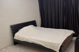 Продам квартиру 2-х комнатную с общей площадью 48м2, 1/5 эт., на улице Ленина, Левый берег район, г. Усть-Илимск, Иркутская обл., Россия, агентство Агентство Недвижимости "ЖФ-Илим"