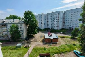 Продам квартиру 2-х комнатную с общей площадью 44.2м2, 5/5 эт., на улице Чайковского, Левый берег район, г. Усть-Илимск, Иркутская обл., Россия, агентство Агентство Недвижимости "ЖФ-Илим"