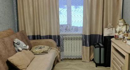 Купить квартиру 1 комнатную, 27.1 кв. м. Фотография №1 Продам квартиру 1 комнатную с общей площадью 27.1м2, 1/9 эт., на улице Дружбы народов пр-кт, Правый берег район, г. Усть-Илимск, Иркутская обл., Россия, агентство Агентство Недвижимости ЖФ-Илим. Фотография №1