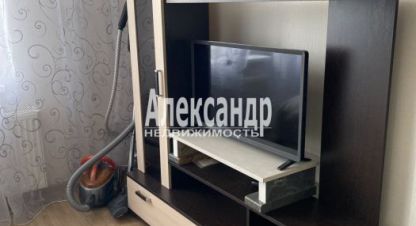 Купить квартиру на улице Ленинградская всеволожский  мурино шувалова 27/7 подъезд г. Мурино. Фотография №5