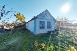Продам дом 4-х комнатный с общей площадью 86м2, на улице Верхне-продольная ул, г. Михайловка с, Крым авт. респ., Россия, агентство АН "Домус"