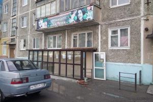 Продам квартиру 2-х комнатную с общей площадью 59.4м2, 2/5 эт., на улице Ленина, г. Воркута, Коми респ., Россия, агентство Джойнио