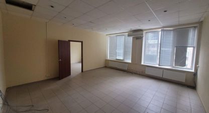 Сдам офисное помещение с общей площадью 33.7м2, на улице Гурьянова, г. Обнинск, Калужская обл., Россия, агентство Джойнио. Фотография №1