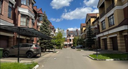 Продам коттедж/дачу 5-ти комнатную с общей площадью 334м2, на улице Киз горки-8 территория, г. Солослово д, Московская обл., Россия, агентство Джойнио. Фотография №1