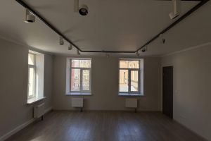 Сдам офисное помещение с общей площадью 210м2, на улице Чайковского, Центральный район, г. Санкт-Петербург, Санкт-Петербург, Россия, агентство Джойнио