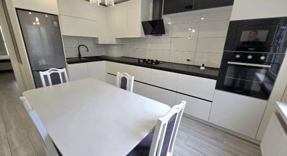 Купить квартиру 3-х комнатную, 78.9 кв. м. Фотография №1 Продам квартиру 3-х комнатную с общей площадью 78.9м2, 2/10 эт., на улице Белгородская, г. Калининград, Калининградская обл., Россия, агентство Джойнио. Фотография №1