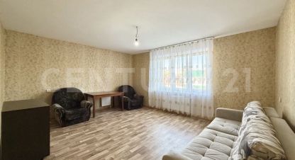 Купить квартиру 2-х комнатную, 61 кв. м. Фотография №1 Продам квартиру 2-х комнатную с общей площадью 61м2, 1/9 эт., на улице Ленинского комсомола ул 37, г. Чебоксары, Чувашия респ., Россия, агентство CENTURY 21 Россия. Фотография №1