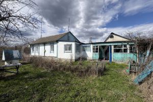 Продам дом 4-х комнатный с общей площадью 100м2, на улице Железнодорожная ул, г. Набережное с, Липецкая обл., Россия, агентство CENTURY 21 Россия