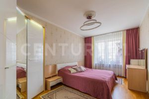 Продам квартиру 3-х комнатную с общей площадью 86.8м2, 4/23 эт., на улице Наставников 36, г. Санкт-Петербург, Санкт-Петербург, Россия, агентство CENTURY 21 Россия