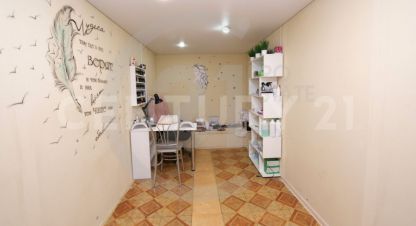 Купить квартиру 1 комнатную, 92 кв. м. Фотография №1 Продам квартиру 1 комнатную с общей площадью 92м2, 1/5 эт., на улице Ульянова ул 22а, г. Саранск, Мордовия респ., Россия, агентство CENTURY 21 Россия. Фотография №1