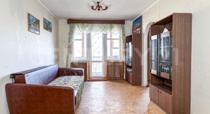 Продам квартиру 3-х комнатную с общей площадью 56.5м2, 5/5 эт., на улице Чехова ул, г. Гатчина, Ленинградская обл., Россия, агентство CENTURY 21 Россия. Фотография №1