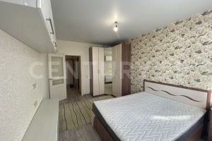 Продам квартиру 1 комнатную с общей площадью 39.6м2, 4/9 эт., на улице Южная, г. Балабаново, Калужская обл., Россия, агентство CENTURY 21 Россия