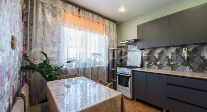 Купить квартиру 3-х комнатную, 64 кв. м. Фотография №1 Продам квартиру 3-х комнатную с общей площадью 64м2, 6/10 эт., на улице Героя россии эдуарда белана ул, г. Липецк, Липецкая обл., Россия, агентство CENTURY 21 Россия. Фотография №1