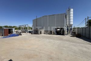 Продам офисное помещение с общей площадью 1378.9м2, на улице Промышленная, г. Новочебоксарск, Чувашия респ., Россия, агентство CENTURY 21 Россия