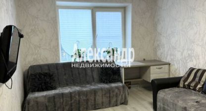 Продам комнату с общей площадью 17м2, 5/5 эт., на улице Ленинградская выборданилова, Выборгский район, г. Выборг, Ленинградская обл., Россия, агентство Александр-Недвижимость. Фотография №1