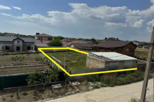 Продам земельный участок, на улице Надежды ул, г. Уютное с, Крым авт. респ., Россия, агентство АН "Домус" Продам земельный участок, на улице Надежды ул, г. Уютное с, Крым авт. респ., Россия, агентство АН "Домус"