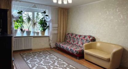 Купить квартиру 3-х комнатную, 83 кв. м. Фотография №1 Продам квартиру 3-х комнатную с общей площадью 83м2, 3/10 эт., на улице Большая Садовая, Фрунзенский район, г. Саратов, Саратовская обл., Россия, агентство АН Империя. Фотография №1