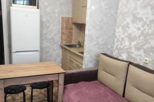 Сдам квартиру с общей площадью 21м2, 4/9 эт., на улице Урожайный пер, г. Томск, Томская обл., Россия, агентство Альбион