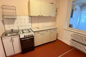 Продам квартиру 2-х комнатную с общей площадью 52м2, 2/9 эт., на улице Донецкое шоссе, Индустриальный район, г. Днепр, Днепропетровская обл., Украина, агентство АН Ваша Планета