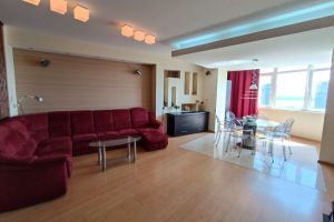 Продам квартиру 3-х комнатную с общей площадью 167м2, 9/16 эт., на улице Симферопольская ул, Соборный район, г. Днепр, Днепропетровская обл., Украина, агентство АН Ваша Планета