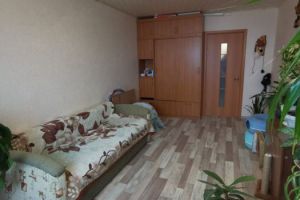 Продам квартиру 3-х комнатную с общей площадью 68.4м2, 2/5 эт., на улице Флотская, г. Магадан, Магаданская обл., Россия, агентство Агентство недвижимости СДЕЛКА