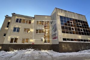 Сдам офисное помещение с общей площадью 100м2, на улице Революционная, Советский район, г. Уфа, Башкортостан респ., Россия, агентство СдамПродам