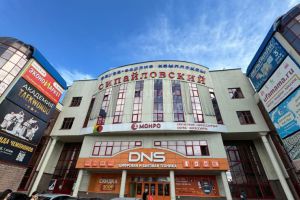 Сдам торговое помещение с общей площадью 205м2, на улице Маршала Жукова, г. Уфа, Башкортостан респ., Россия, агентство СдамПродам