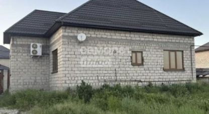 Купить дом 5-ти комнатную, 150 кв. м. Фотография №1 Продам дом 5-ти комнатный с общей площадью 150м2, на улице Шадовых ул, г. Чегем, Кабардино-Балкария респ., Россия, агентство Самолет Плюс Нальчик. Фотография №1