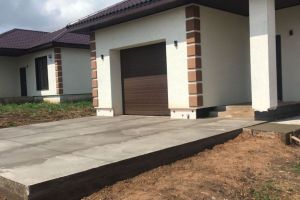 Продам дом с общей площадью 132м2, на улице Красноармейская, г. Подгородняя покровка, Оренбургская обл., Россия, агентство ЦН "Авега"