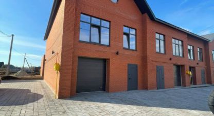 Продам коттедж/дачу с общей площадью 150м2, на улице Кипарисовая, г. Оренбург, Оренбургская обл., Россия, агентство ЦН Авега. Фотография №1