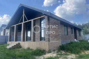 Продам дом 5-ти комнатный с общей площадью 161.1м2, на улице Уютная, г. Бобровский, Свердловская обл., Россия, агентство Артис Про Продам дом 5-ти комнатный с общей площадью 161.1м2, на улице Уютная, г. Бобровский, Свердловская обл., Россия, агентство Артис Про