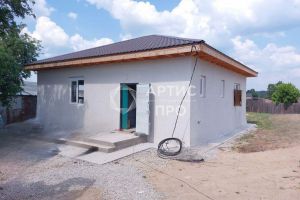 Продам дом 4-х комнатный с общей площадью 88.5м2, на улице Комсомольская, г. Бобровский, Свердловская обл., Россия, агентство Артис Про Продам дом 4-х комнатный с общей площадью 88.5м2, на улице Комсомольская, г. Бобровский, Свердловская обл., Россия, агентство Артис Про