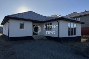 Продам дом 5-ти комнатный с общей площадью 185.5м2, на улице Драгунский пер, г. Екатеринбург, Свердловская обл., Россия, агентство Артис Про