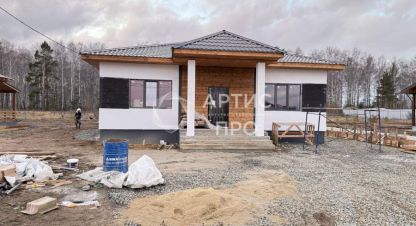 Продам дом 4-х комнатный с общей площадью 100м2, на улице Сосновая, г. Прохладный, Свердловская обл., Россия, агентство Артис Про. Фотография №1