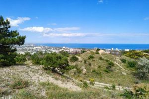 Продам земельный участок, г. Солнечное, Крым авт. респ., Россия, агентство АН Метр Крым Сочи