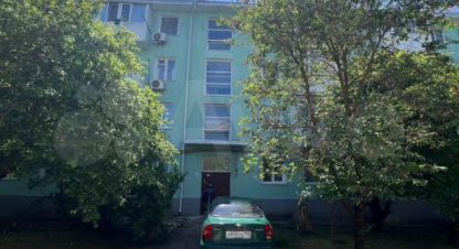 Купить квартиру 3-х комнатную, 55.7 кв. м. Фотография №1 Продам квартиру 3-х комнатную с общей площадью 55.7м2, 3/4 эт., на улице Победы, г. Приморский , Крым авт. респ., Россия, агентство АН Метр Крым Сочи. Фотография №1