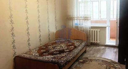 Продам квартиру 1 комнатную с общей площадью 33м2, 3/9 эт., на улице 10-й пятилетки, г. Новочебоксарск, Чувашия респ., Россия, агентство Агентство недвижимости Ориентир. Фотография №1