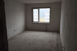Продам квартиру 2-х комнатную с общей площадью 70м2, 9/10 эт., на улице Параджанова, Шевченковский (октябрьский) район, г. Полтава , Полтавская обл., Украина, агентство АН "Галерея недвижимости"