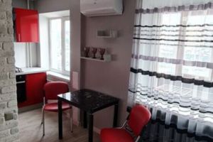 Продам квартиру 1 комнатную с общей площадью 33м2, 3/5 эт., на улице Октябрьская, Шевченковский (октябрьский) район, г. Полтава , Полтавская обл., Украина, агентство АН "Галерея недвижимости"
