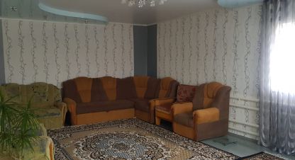 Снять дом 4-х комнатную, 95 кв. м., Россия, г. Миллерово. Фотография №8