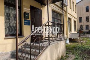 Сдам торговое помещение с общей площадью 78.5м2, на улице Санкт-петербурневский, Центральный район, г. Санкт-Петербург, Санкт-Петербург, Россия, агентство Александр-Недвижимость