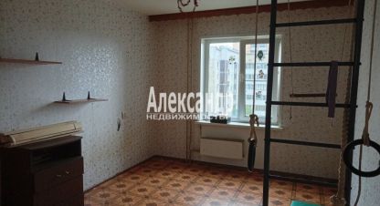 Продам квартиру 3-х комнатную с общей площадью 71.6м2, 4/5 эт., на улице Ленинградская кировск энергетиков, Кировский район, г. Кировск, Ленинградская обл., Россия, агентство Александр-Недвижимость. Фотография №1